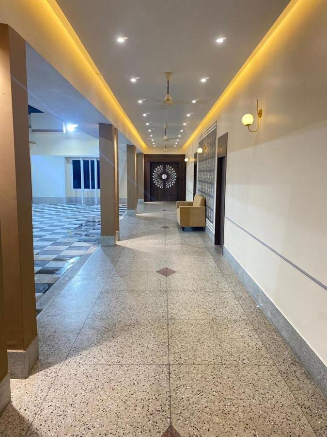 Chanduka Palace بوري المظهر الخارجي الصورة