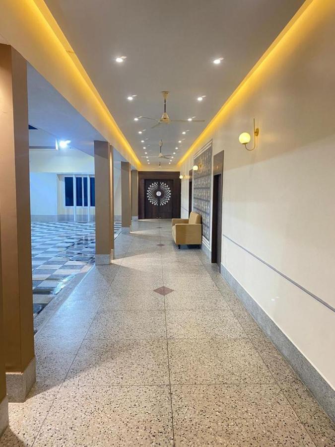 Chanduka Palace بوري المظهر الخارجي الصورة